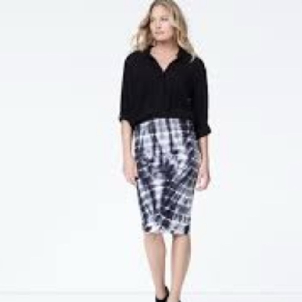 JAMES PERSE Tie Dye Ruched Pencil Skirt in Blue Size 2 - Picture 3 of 11